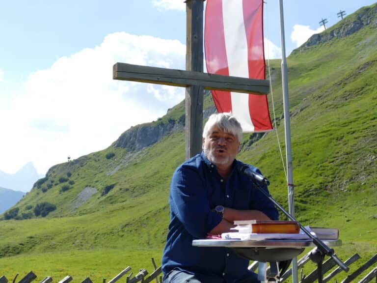Raoul Schrott auf der Kriegeralpe Literaricum Lech 2022